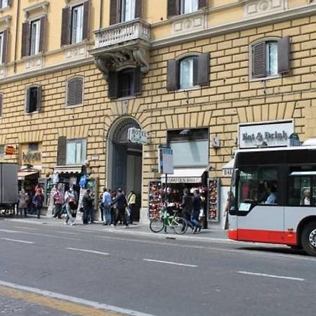 Piccolo Fiore Róma Kültér fotó